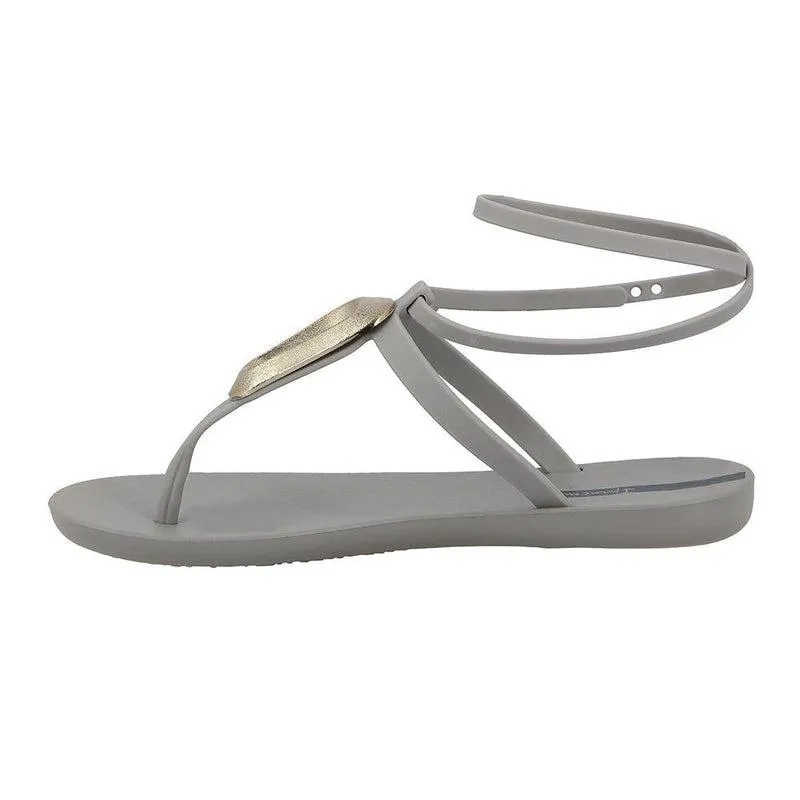 Ipanema Hera Hoop Thong Sandals - Grey