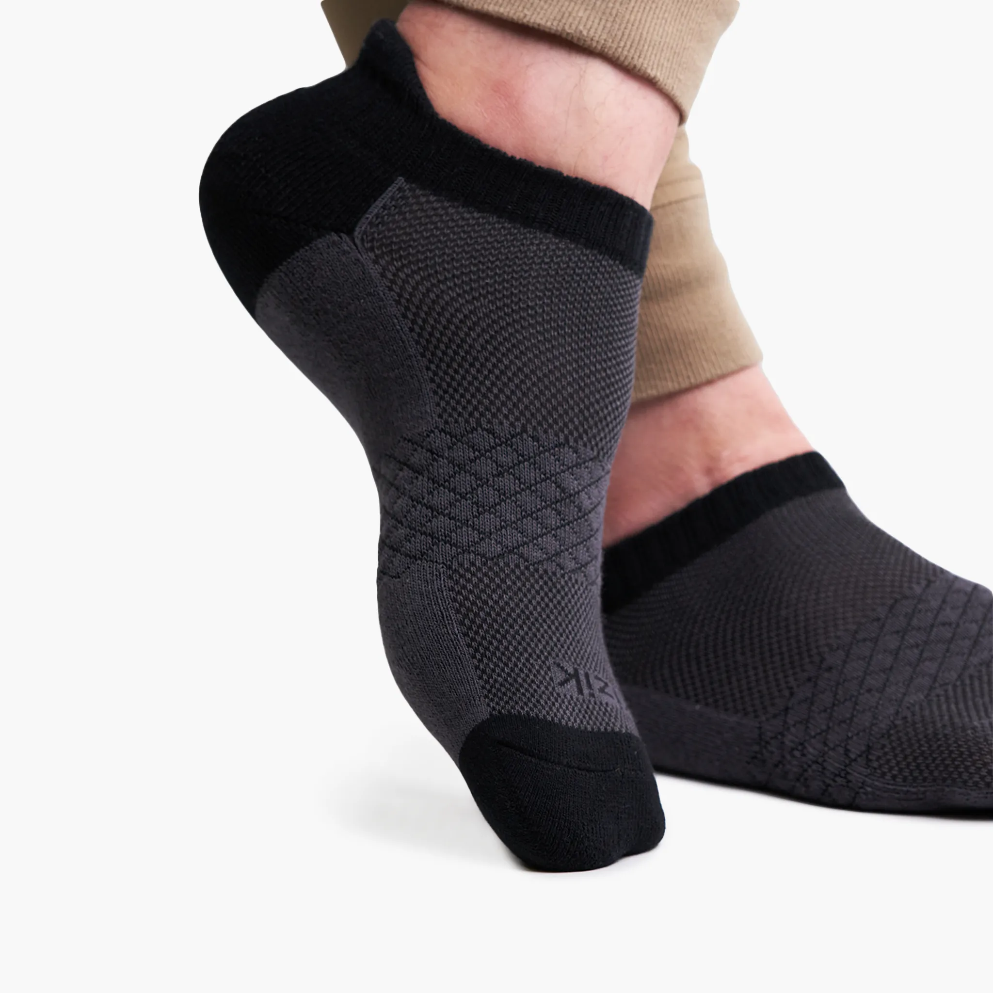 Kizik Ankle Socks - Charcoal