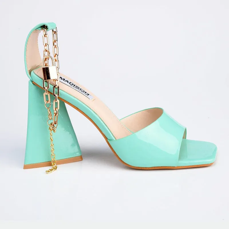 Madison Addison Ankle Chain Sandals - Green