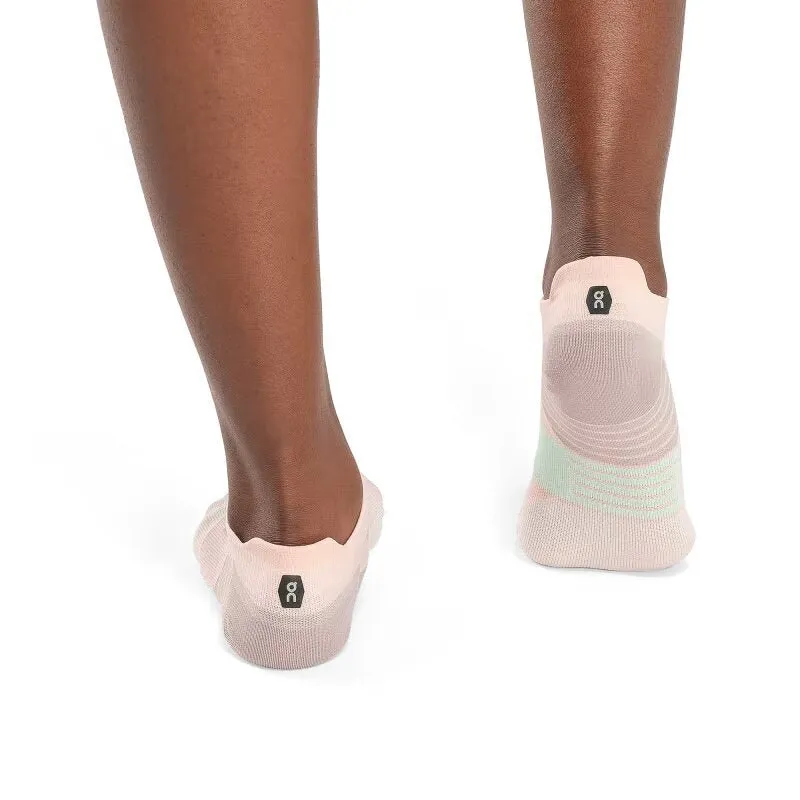 On Women's Performance Low Sock - Doe/Creek