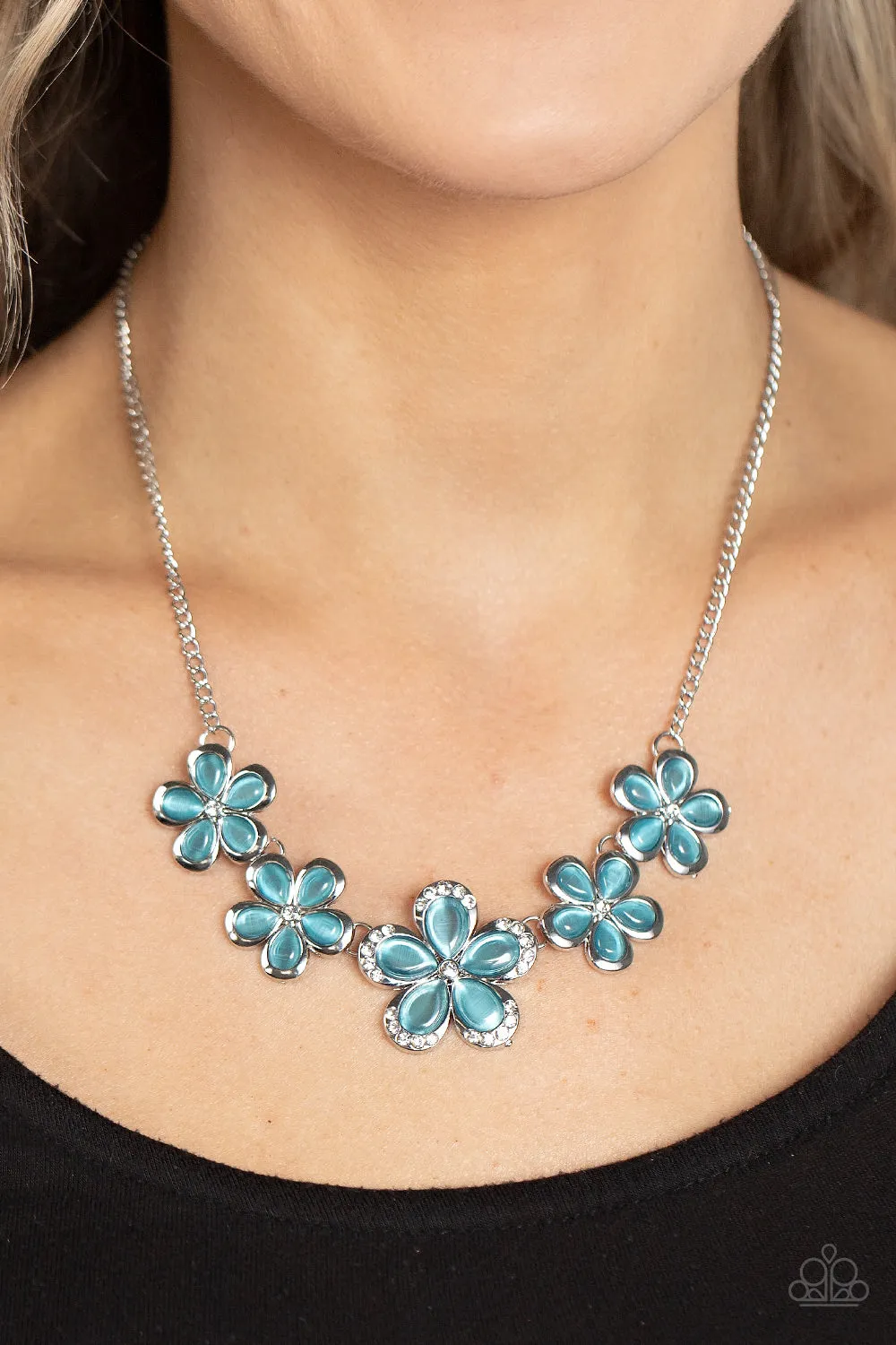 Paparazzi Accessories - Garden Daydream - Blue Necklace