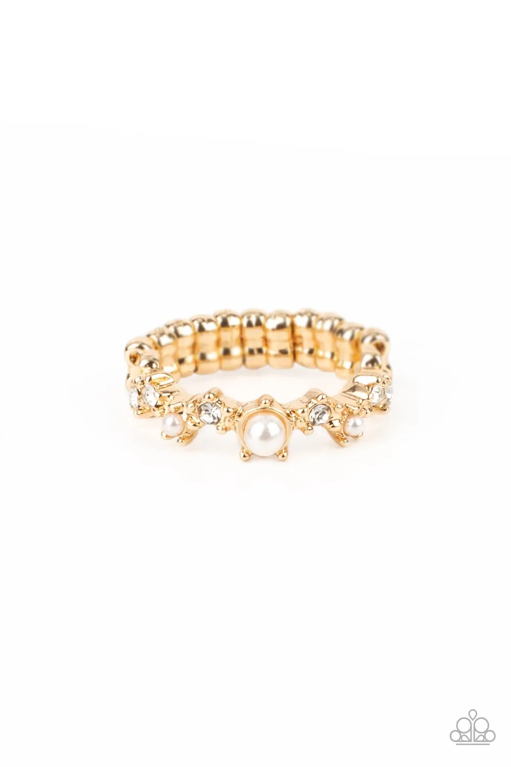 Paparazzi Blissfully Bella - Gold Dainty Ring