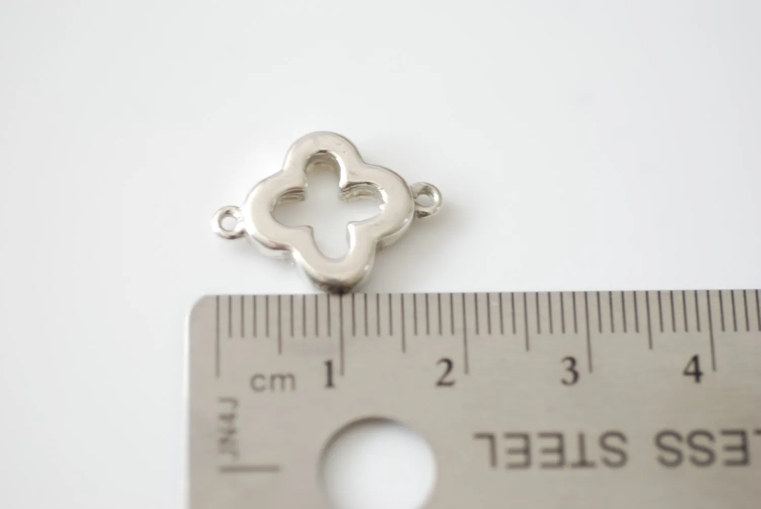 Sterling Silver Quartrefoil Charm Pendant- 925 Silver Clover Connector, Sterling Silver four leaf quatrefoil clover connector link, 75