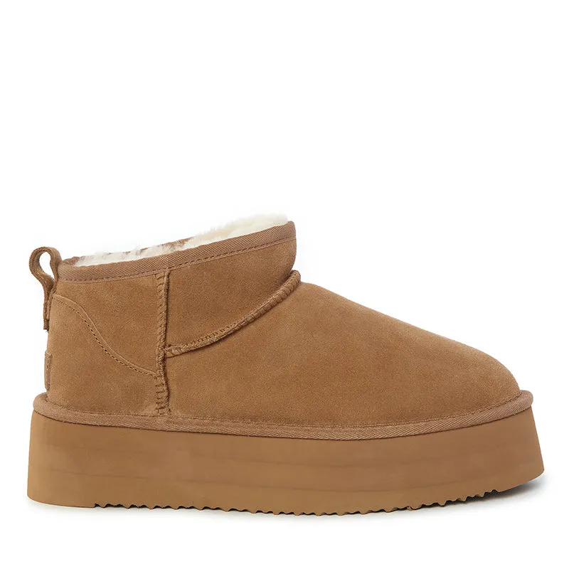 UGG Mini Atasha Platform